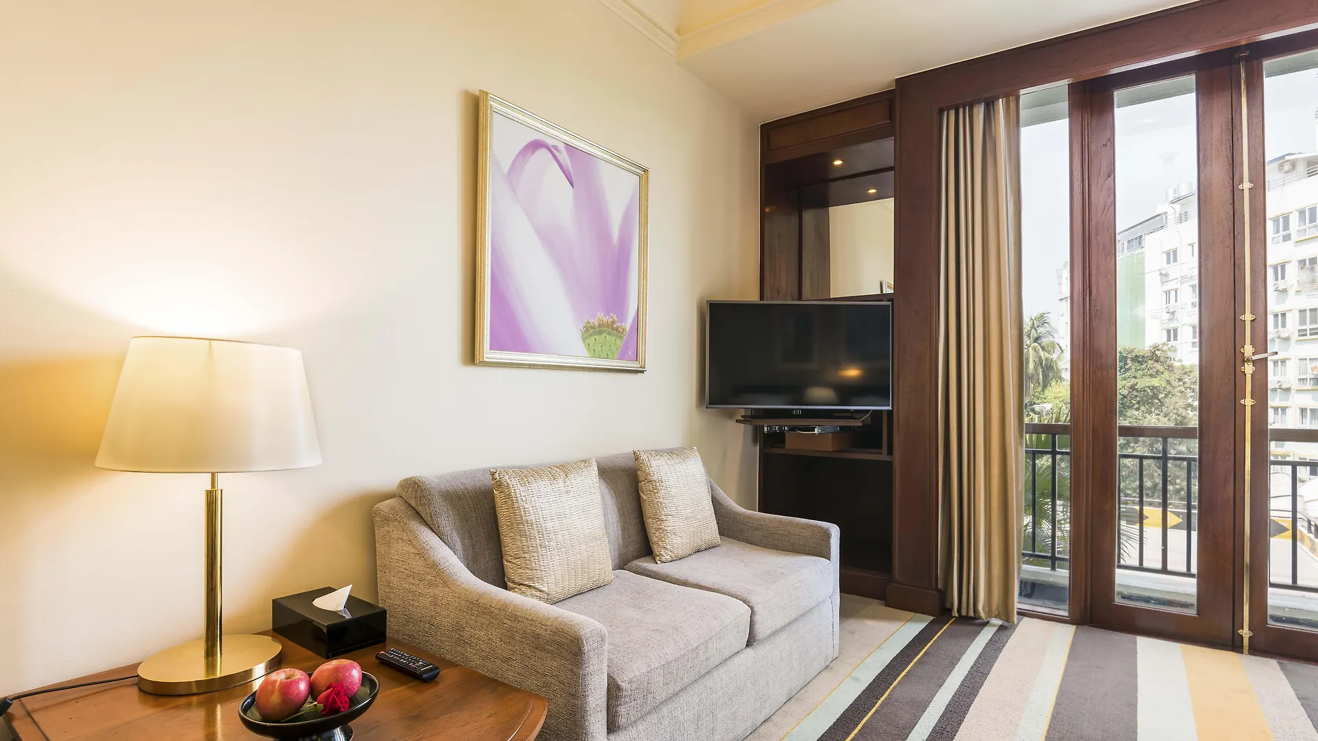Chatrium Hotel Royal Lake Yangon 5*,  Birmanie